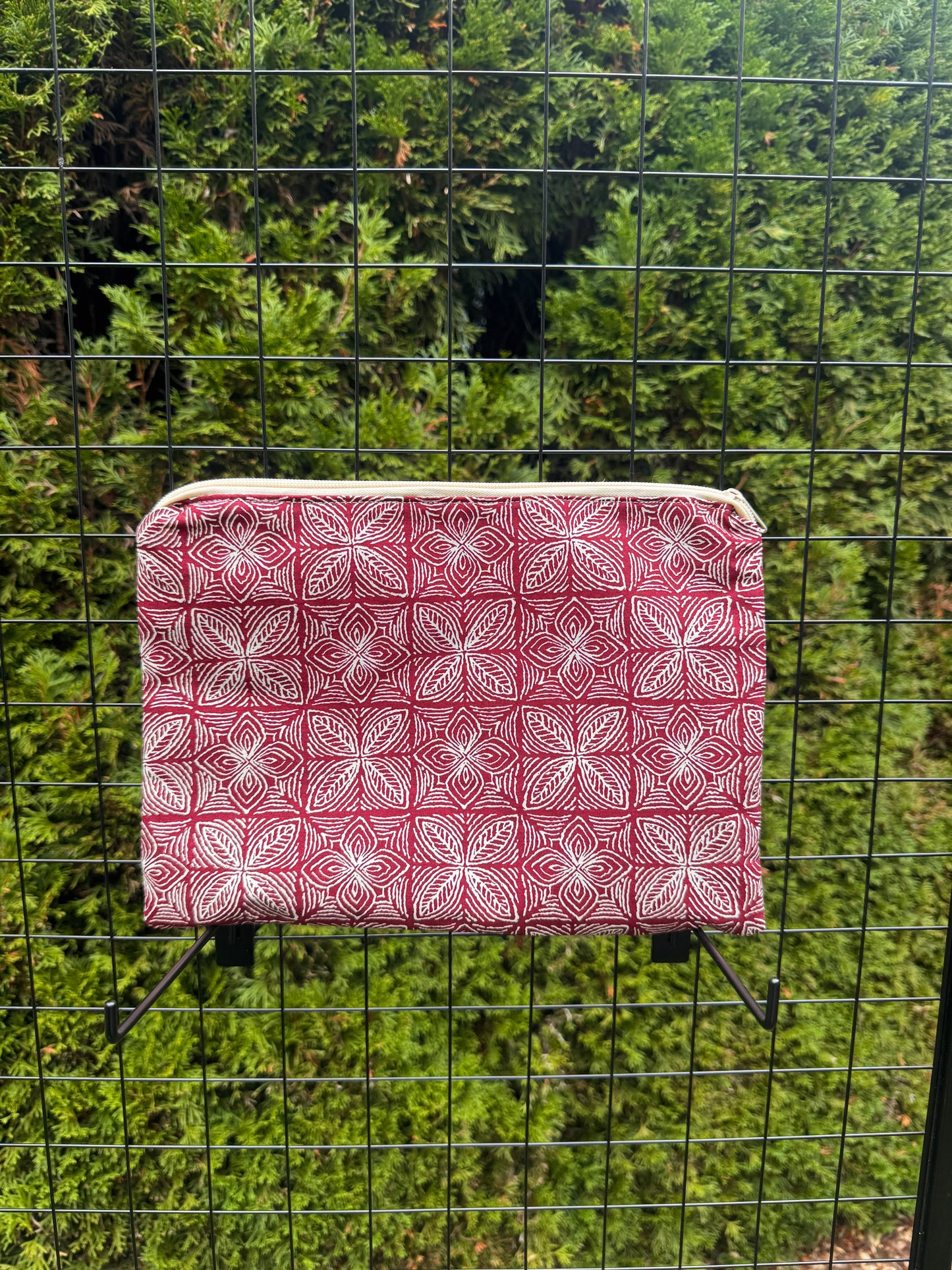 Large Pouch