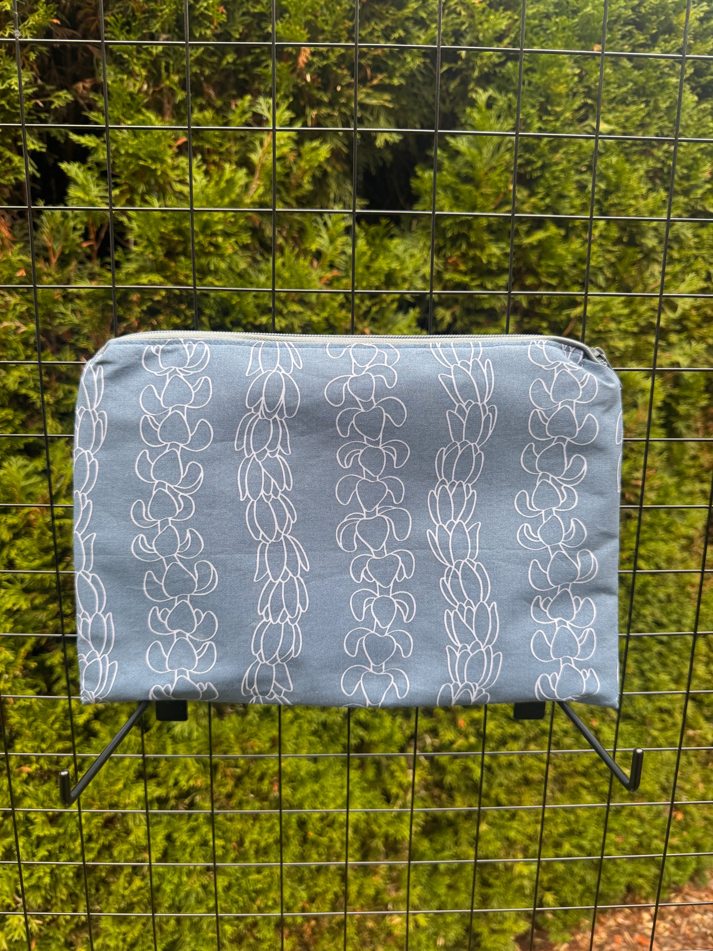 Large Pouch